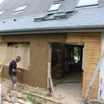 Corps d'enduit terre paille sur ossature bois et lattis