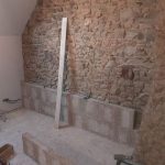 Maçonnerie blocs de chanvre, voie sèche, isolation par l'intérieur, correction thermique